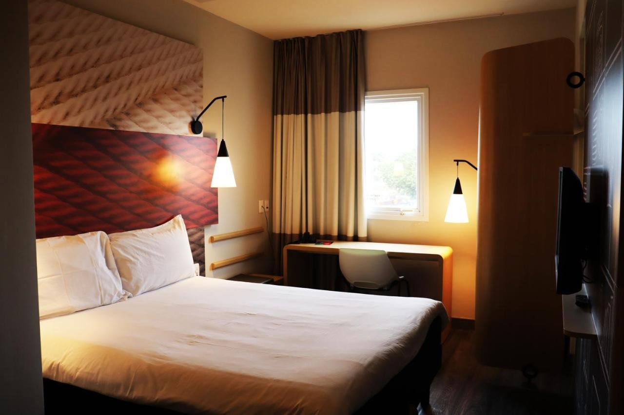 Ibis Guaxupe Hotell Exteriör bild