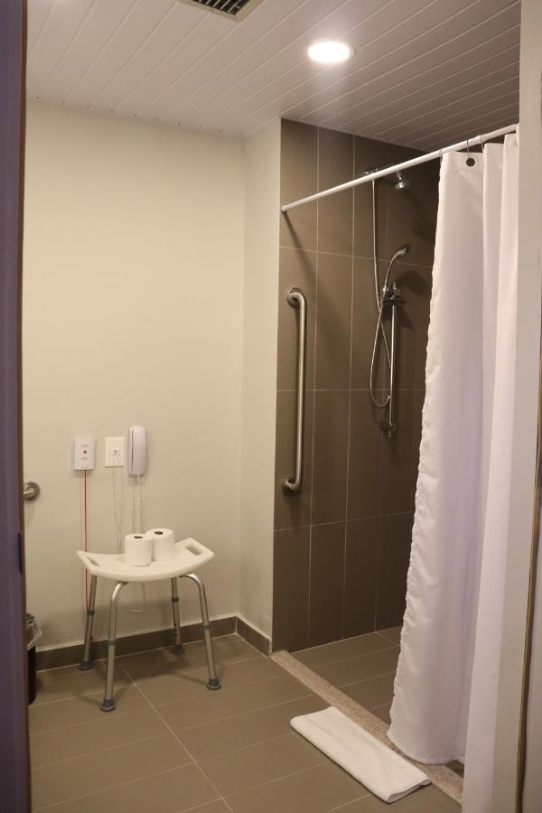 Ibis Guaxupe Hotell Exteriör bild
